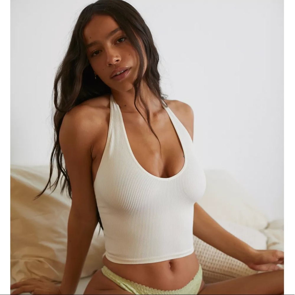 Out From Under Jackie Seamless Halter Bra Top